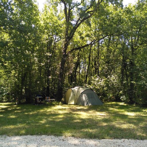 emplacement tente dordogne
